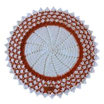 Kit com 6 Sousplat em Crochê Artesanal 35cm Branco e Marrom Kit com 6 Sousplat em Crochê Artesanal 35cm Branco e Marrom