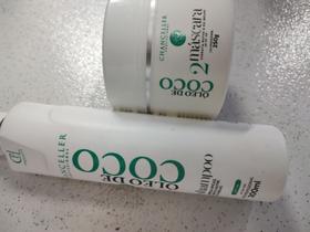 Kit com shampoo e máscara