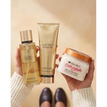 Kit Combo Coconut 100% Original com Body Splash 250ml, Loção Hidratante e Esfoliante para Cuidado Co Kit Combo Coconut 100% Original com Body Splash 250ml, Loção Hidratante e Esfoliante para Cuidado Co
