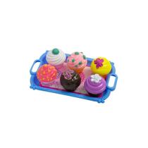 Kit comidinhas cupcake de brinquedo com 8 pecas etitoys Kit comidinhas cupcake de brinquedo com 8 pecas etitoys