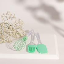 Kit Confeiteiro 3 Peças Pincel Espátula e Fue Batedor de Claras para Cozinha em Silicone e Acrílico Kit Confeiteiro 3 Peças Pincel Espátula e Fue Batedor de Claras para Cozinha em Silicone e Acrílico