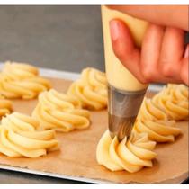 Kit confeiteiro seis bicos em aco inox com bisnaga culinaria para decoracao em bolos tortas sobremes Kit confeiteiro seis bicos em aco inox com bisnaga culinaria para decoracao em bolos tortas sobremes