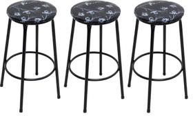 Kit Conjunto 3 banquetas em aço cor preto REFORÇADAS p/ balcão / area gourmet / churrasco / festa assento Floral preto em madeira MODELO RESISTENTE