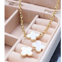 Kit Conjunto Colar e Brincos com Pingente Flor Trevo Corrente elo Português Folheado Inspiração Virginia Blogueira