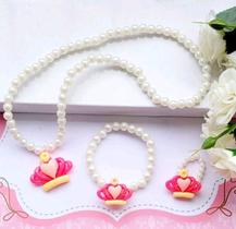 Kit Conjunto Colar e Pulseira Anel Infantil para Meninas Pérolas Branco Rosa Miçangas Pingente Flor Frutinhas Ursinho