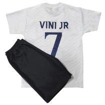 Kit Conjunto Infantil de Futebol Camisa e Shorts com Escudo Bordado V1n1 Kit Conjunto Infantil de Futebol Camisa e Shorts com Escudo Bordado V1n1