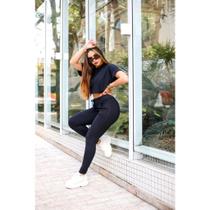 Kit conjunto moletom cropped soltinho com toca + calça jogger Moderno e casual