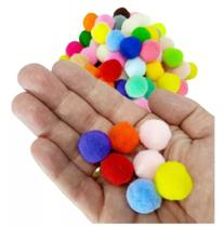 Kit Conjunto tesoura bola e pompons