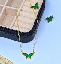 Kit Conujnto Colar e Brincos Corrente Folheado Ouro Feminino Pingente Borboleta Pequena Esmaltado Resinado Lançamento Kit Conujnto Colar e Brincos Corrente Folheado Ouro Feminino Pingente Borboleta Pequena Esmaltado Resinado Lançamento