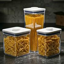 Kit Cozinha Italiana Potes Com Tampa Hermética Acrílico 3pçs Oxo POP 2.0 Originais Para Massas e Grãos Kit Cozinha Italiana Potes Com Tampa Hermética Acrílico 3pçs Oxo POP 2.0 Originais Para Massas e Grãos