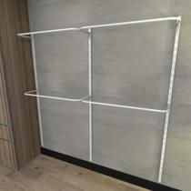 Kit cremalheiras e araras para loja com 7 peças regulável 200x200 cm cor branco modelo clst2ljb121 - Closet Fácil
