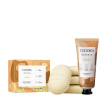 Kit Creme Perfumado para Mãos e 4 Sabonetes Vegetal em Barra Perfumado Eudora Instance Karité 80g Kit Creme Perfumado para Mãos e 4 Sabonetes Vegetal em Barra Perfumado Eudora Instance Karité 80g