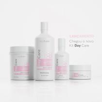 Kit day care linha profissional e home care 4 produtos. Kit day care linha profissional e home care 4 produtos.