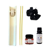 Kit Day Spa Completo: Incensário, 2 Incensos Naturais, Mini Escalda Pés, Óleo Vegano e Scrunchie Kit Day Spa Completo: Incensário, 2 Incensos Naturais, Mini Escalda Pés, Óleo Vegano e Scrunchie