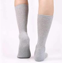 Kit de 12 Pares de Meias Cinzas e Pretas Lisas Cano Alto Longo em Algodão Kit de 12 Pares de Meias Cinzas e Pretas Lisas Cano Alto Longo em Algodão