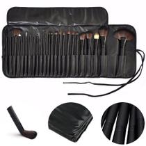 Kit de 24 Pincéis Para Maquiagem Profissional com Estojo Preto CBRN10424 Kit de 24 Pincéis Para Maquiagem Profissional com Estojo Preto CBRN10424