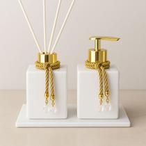 Kit De Banheiro Lavabo Luxo Cubo De Vidro Difusor + Sabonete + Bandeja Kit De Banheiro Lavabo Luxo Cubo De Vidro Difusor + Sabonete + Bandeja