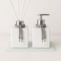 Kit De Banheiro Lavabo Luxo Cubo De Vidro Difusor + Sabonete + Bandeja Kit De Banheiro Lavabo Luxo Cubo De Vidro Difusor + Sabonete + Bandeja