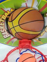 Kit de basquete infantil.