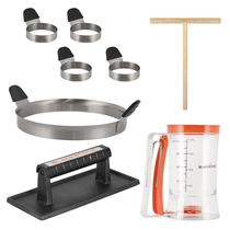 Kit de Café da Manhã Blackstone com 8 Peças e Anel de Ferro Fundido para Omelete Kit de Café da Manhã Blackstone com 8 Peças e Anel de Ferro Fundido para Omelete