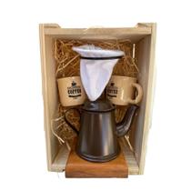 Kit de Café Individual Marrom e bege Demolição com engradado Kit de Café Individual Marrom e bege Demolição com engradado