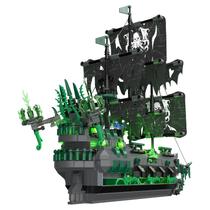 Kit de construção de modelos NUTCRACKER Pirate Ship com luz LED 1100 unidades