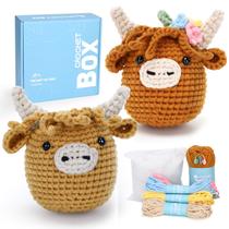 Kit de crochê CrochetBox Highland Cow Stuffed Animals 12+