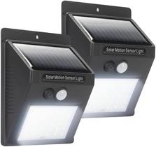 Kit De Duas Luminárias Com Painel Solar,& Sensor de Aproximação Luminária com detector de movimentoEnergia Solar Parede