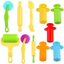 Kit de ferramentas para massa Kare & Kind Smart Set, 11 peças com extrusora