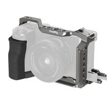 Kit de Gaiola SmallRig para Sony Alpha 6700 com Liberação Rápida Kit de Gaiola SmallRig para Sony Alpha 6700 com Liberação Rápida