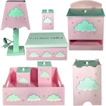 kit de higiene bebe mdf 8 pçs Nuvem rosa tampas brancas