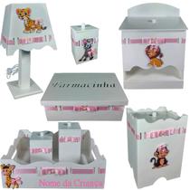 Kit de Higiene bebê mdf menina femino SAFARI MENINA BRANCO E ROSA Kit de Higiene bebê mdf menina femino SAFARI MENINA BRANCO E ROSA