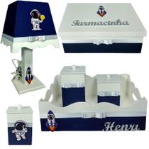 Kit de Higiene de bebê madeira Mdf menino 6 pçs - Astronauta Branco e azul marinho