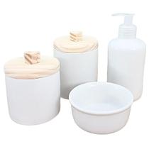Kit de Higiene para Bebê Lavabo 4 Peças - Porcelana com Pegador em Coração