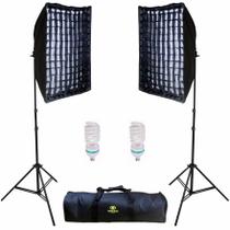 Kit de Iluminação contínua Greika AGATA II com grade e 2 lâmpadas (220V) Kit de Iluminação contínua Greika AGATA II com grade e 2 lâmpadas (220V)