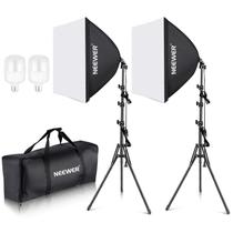 Kit de iluminação Softbox Neewer 700W com 2 Softboxes e 2 lâmpadas LED Kit de iluminação Softbox Neewer 700W com 2 Softboxes e 2 lâmpadas LED