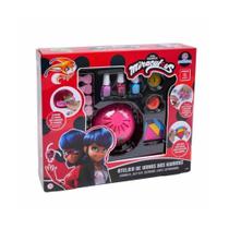 Kit de manicure c/ esmaltes e acessorios ladybug - polibrinq Kit de manicure c/ esmaltes e acessorios ladybug - polibrinq