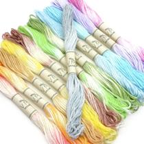 Kit de Meadas Tons Pastéis com Branco para Bordar Tingimento Artesanal - 12 unidades Kit de Meadas Tons Pastéis com Branco para Bordar Tingimento Artesanal - 12 unidades