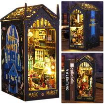 Kit de miniatura DIY Book Nook ISSEVE Magic Market com luz Kit de miniatura DIY Book Nook ISSEVE Magic Market com luz