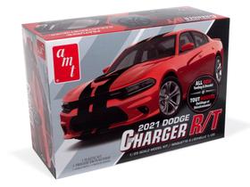 Kit de modelo AMT 2021 Dodge Charger RT em escala 1:25 com detalhes
