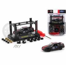 Kit de Montar Ford Mustang GT 1988 Preto M2 Machines 1/64