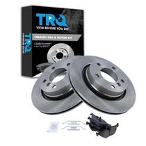 Kit de pastilhas de freio e rotor TRQ Ceramic para BMW 323Ci 323i 2000 Kit de pastilhas de freio e rotor TRQ Ceramic para BMW 323Ci 323i 2000