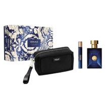 Kit de Perfume Masculino Dylan Blue 100ml, Miniatura 10ml e Nescessaire Versace 7812 Kit de Perfume Masculino Dylan Blue 100ml, Miniatura 10ml e Nescessaire Versace 7812