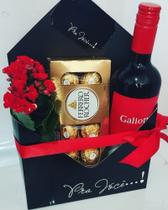 Kit de vinho flores e chocolate especial