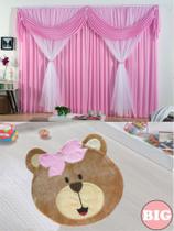 Kit decoração p/ Quarto de Menina = Cortina Malha Jéssica + Tapete Pelucia Big Ursinha - Rosa - 100% Poliéster