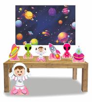 Kit Display de chão totens Astronauta Menina 02 7 Pçs + Painel 150x100cm Kit Display de chão totens Astronauta Menina 02 7 Pçs + Painel 150x100cm