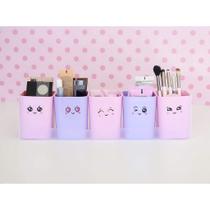 Kit Doçura 5 Porta Objetos Organizadores Em Tom Pastel Rosa e Lilás Com Carinhas Divertidas Dello Kit Doçura 5 Porta Objetos Organizadores Em Tom Pastel Rosa e Lilás Com Carinhas Divertidas Dello