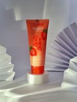 Kit e Individual do Sabonete de Banho, Creme Corporal e Body Splash Dermachem Body Juice Morango Kit e Individual do Sabonete de Banho, Creme Corporal e Body Splash Dermachem Body Juice Morango