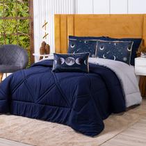 Kit Edredom CASAL PADRÃO Astros Azul Marinho com Almofada Estampada 06 Peças - Dupla Face Percal 300 Fios Kit Edredom CASAL PADRÃO Astros Azul Marinho com Almofada Estampada 06 Peças - Dupla Face Percal 300 Fios
