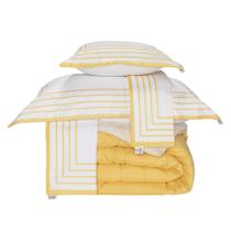 Kit Edredom Queen Coberdrom Soft Hipercal/Sherpa 5 Peças - Amarelo - 100% Poliéster Kit Edredom Queen Coberdrom Soft Hipercal/Sherpa 5 Peças - Amarelo - 100% Poliéster